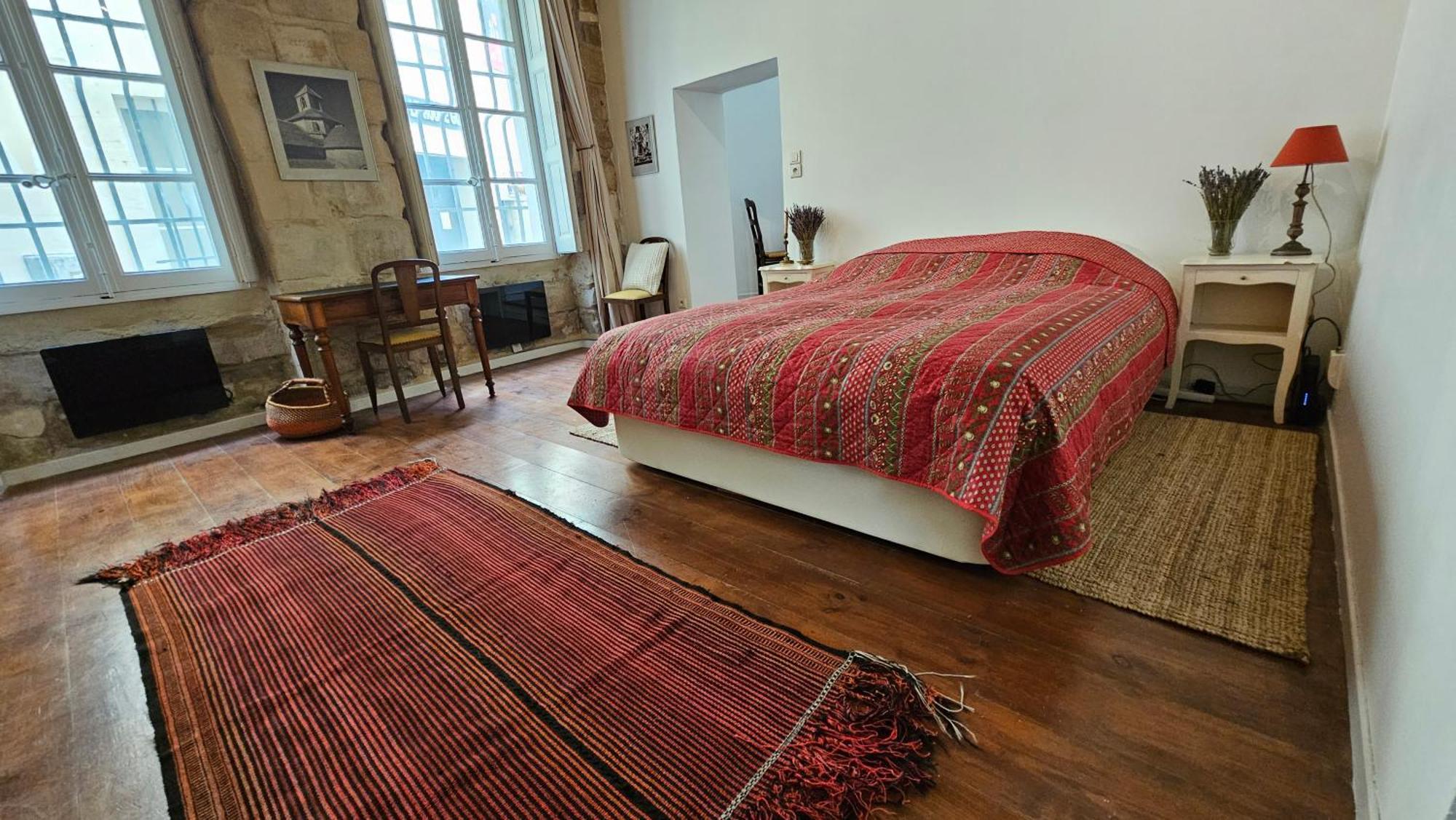 Petit Palais: Palais Des Papes Apartamento